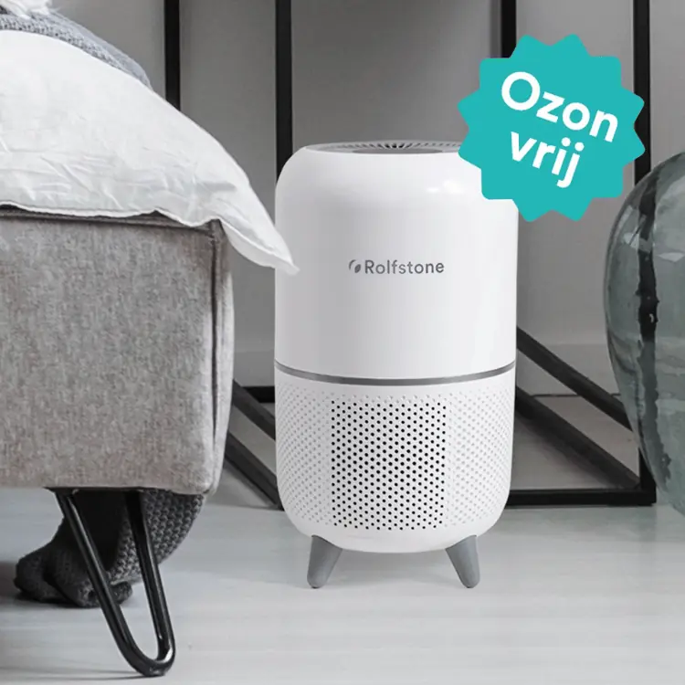 De ozon-vrije Rolfstone luchtreiniger zorgt voor gezonde lucht en past perfect naast het bed in de slaapkamer.