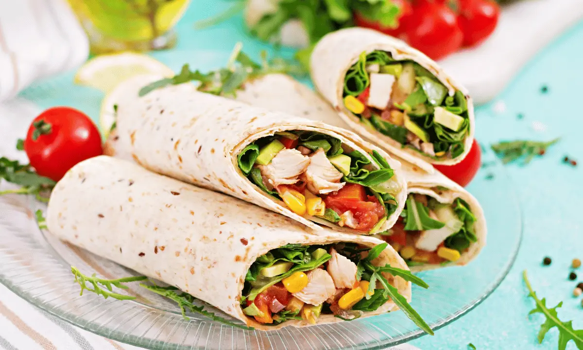 Wraps met kip en avocado. Perfect voor een dieet voor krachttraining.